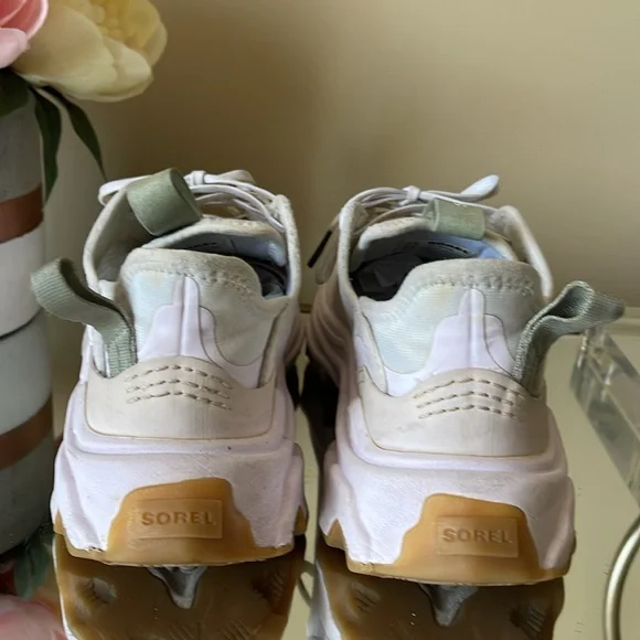 Sorel Kinetic Breakthru Day Lace Sneakers - Picture 5 of 10